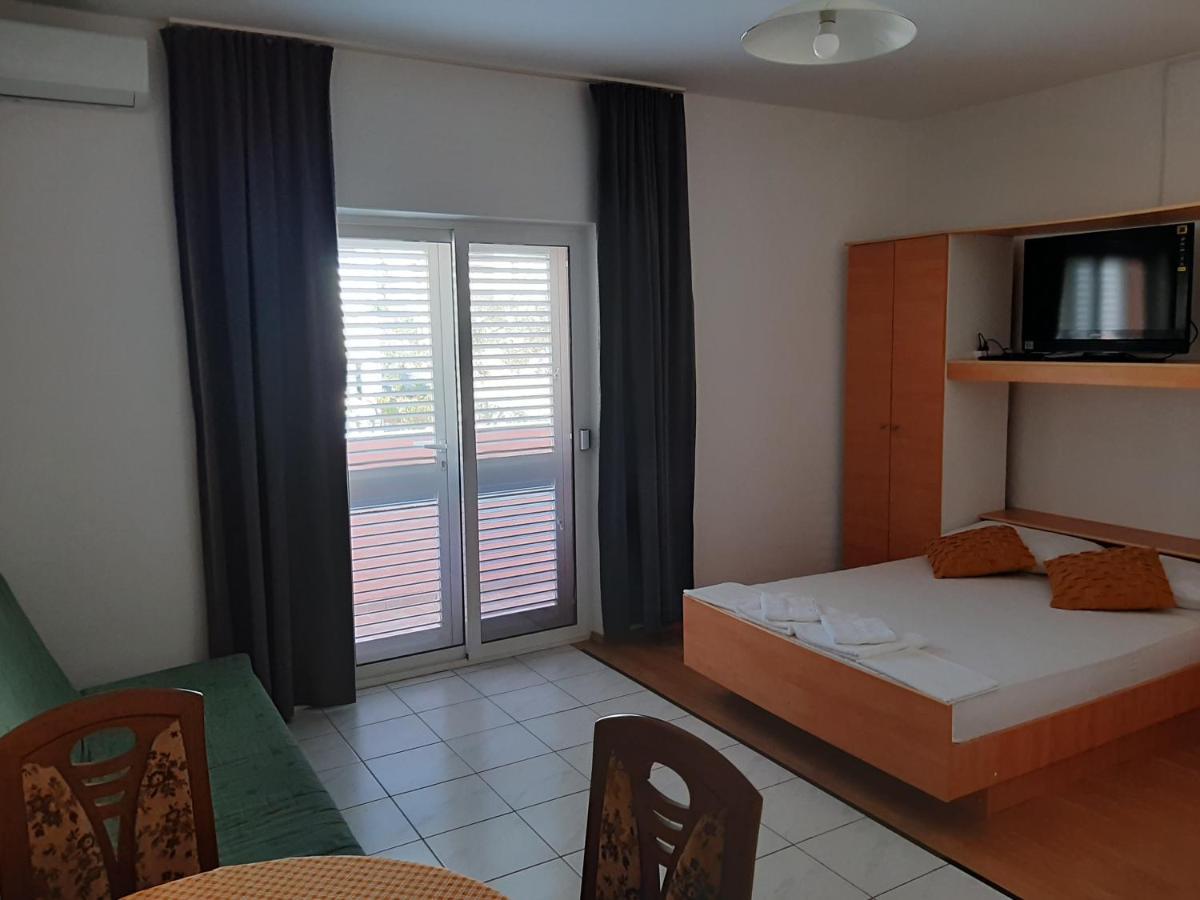 טרוגיר Apartments Ljulj מראה חיצוני תמונה
